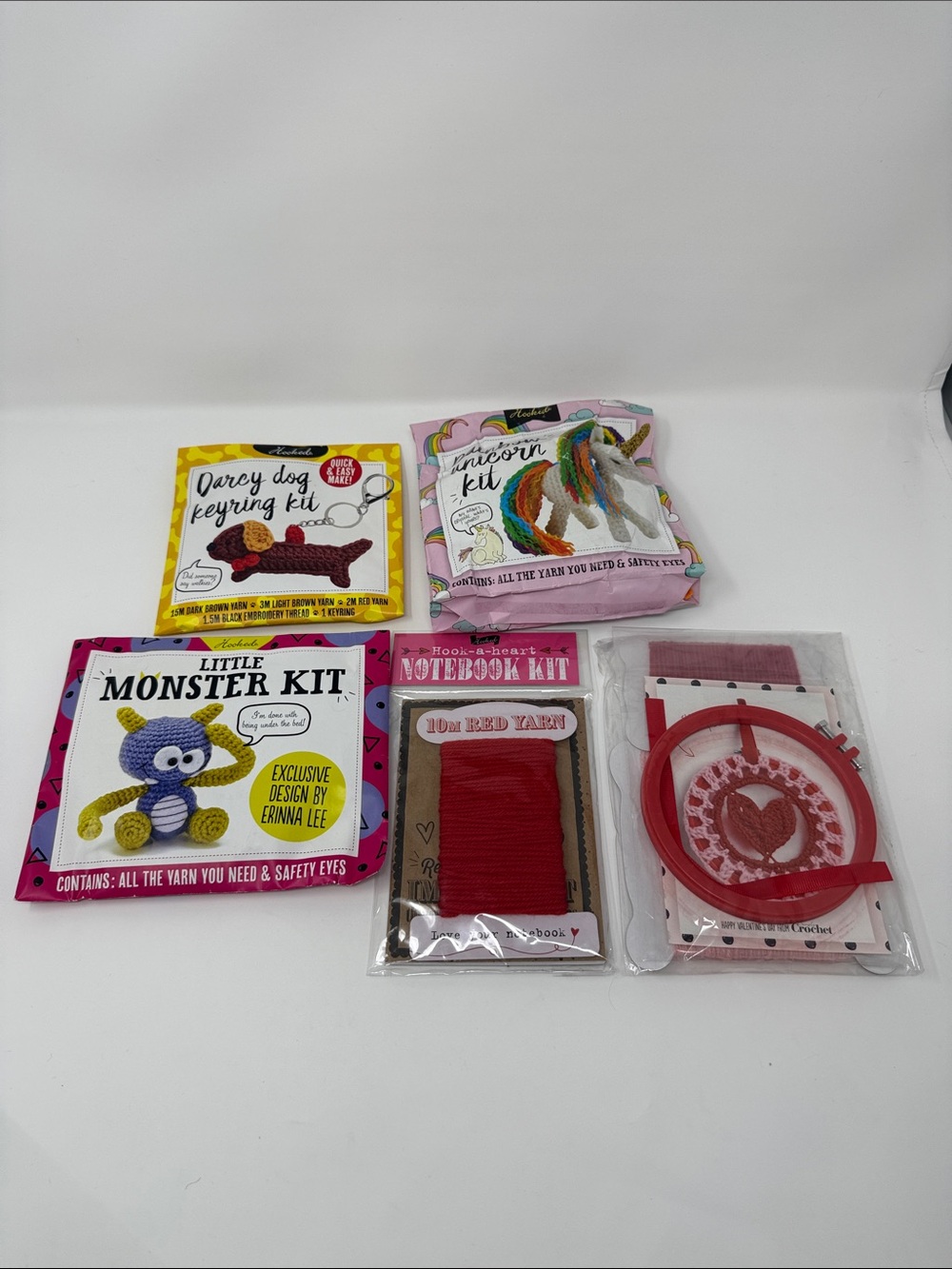Assorted Knitting Craft Kits - Red, Pink, Yellow, Blue, Green 5 Designs